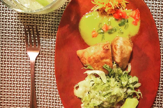 Zimbali Mountain Cooking Studio - Chef Alicia and the cooking presentation